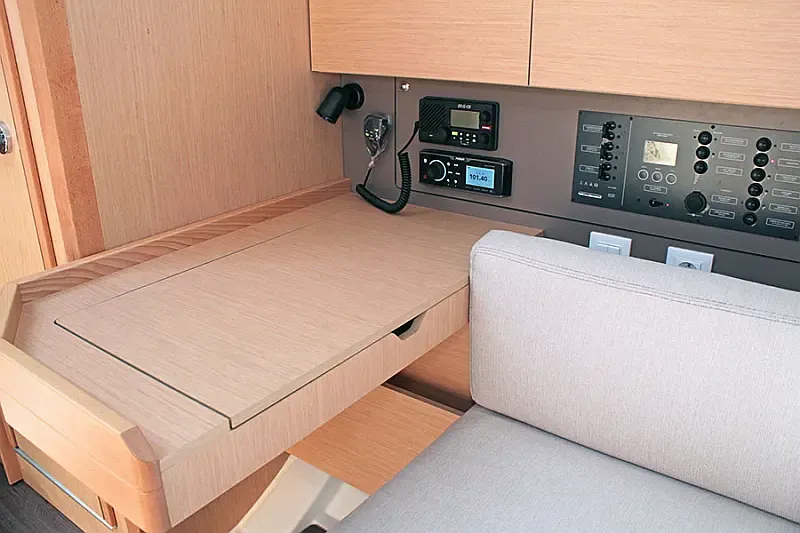 Oceanis 38.1 (ID=3890) - фото 8