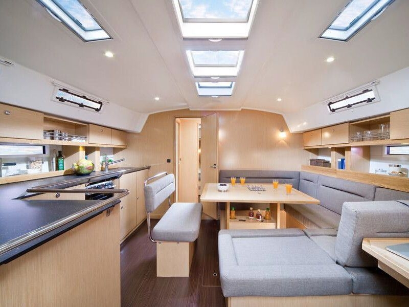 Bavaria Cruiser 45 (ID=3892) - фото 3