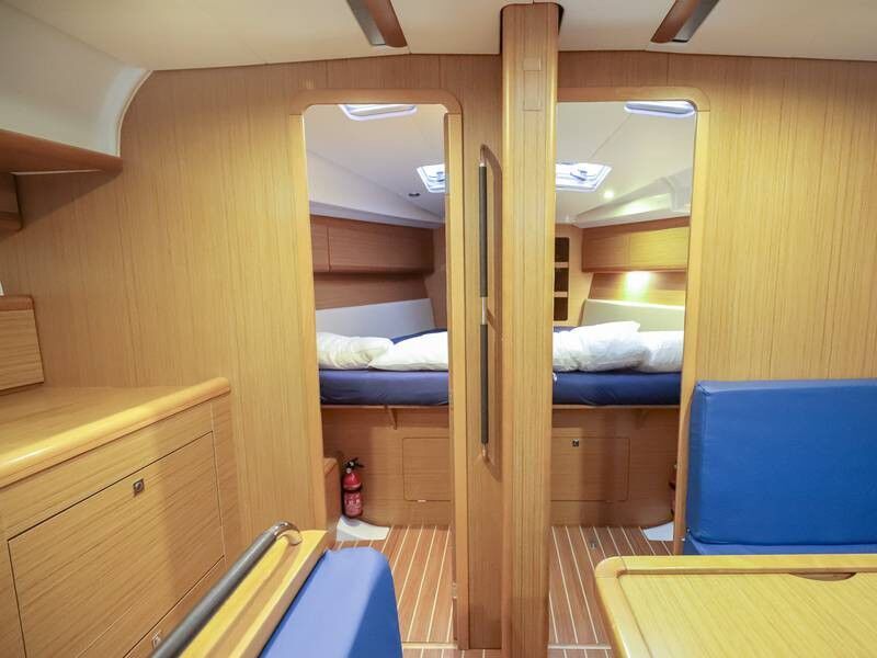 Sun Odyssey 44 i (ID=3904) - фото 3