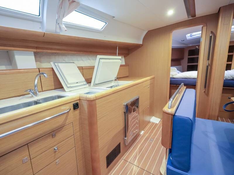 Sun Odyssey 44 i (ID=3904) - фото 7