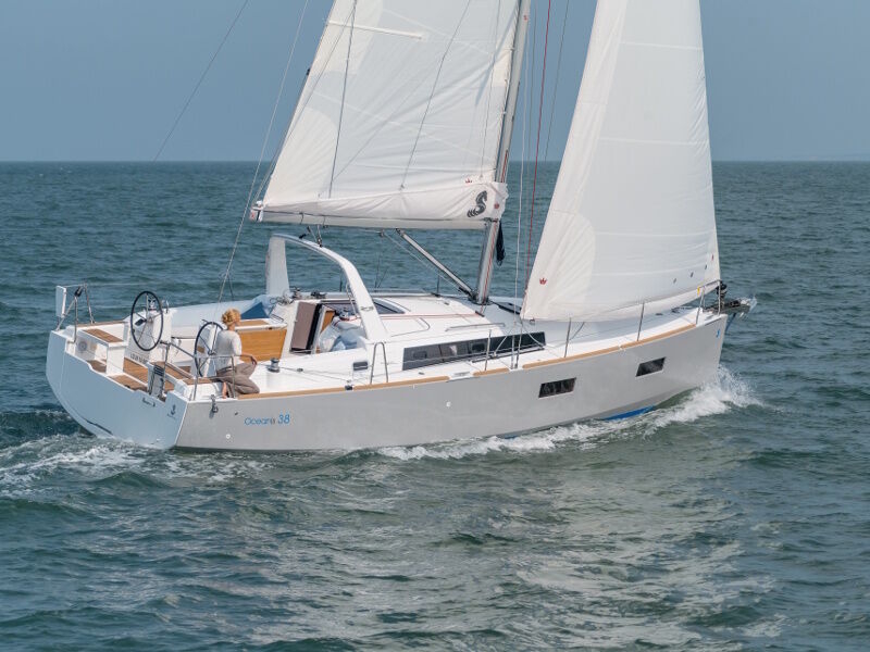 Oceanis 38.1 (ID=4025)