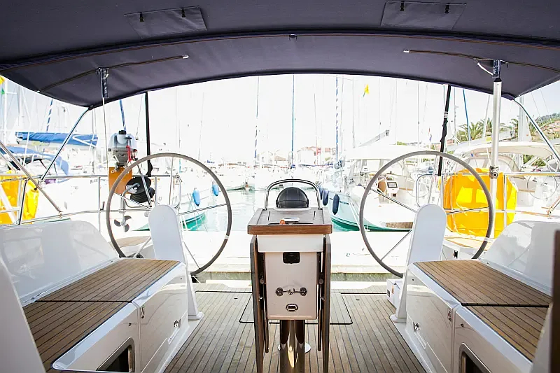 Bavaria Cruiser 46 (ID=4066) - фото 5