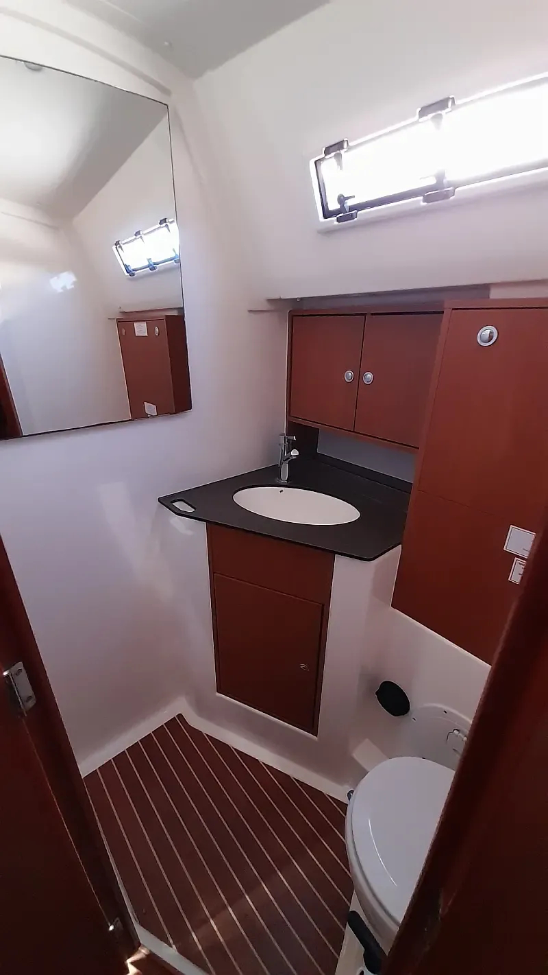 Bavaria 50 Cruiser (ID=4095) - фото 17