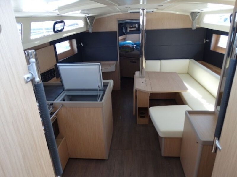 Oceanis 41.1 (ID=416) - фото 9