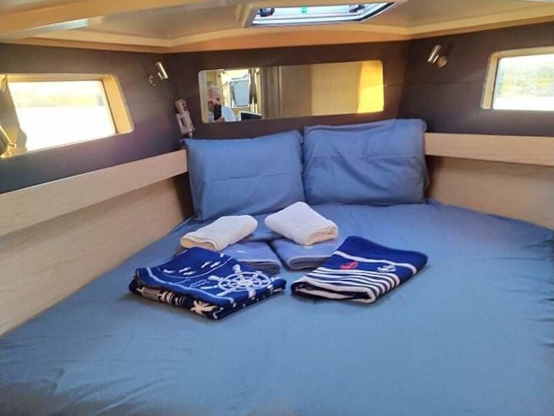 Oceanis 41.1 (ID=416) - фото 18