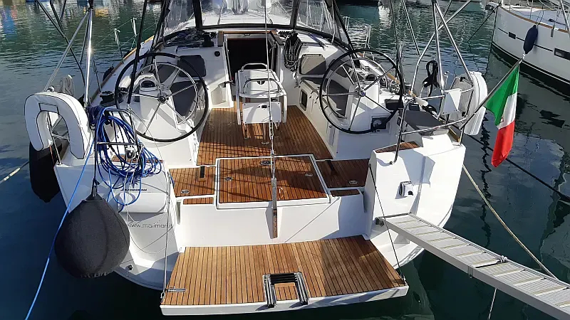 Sun Odyssey 519 (ID=4193) - фото 15