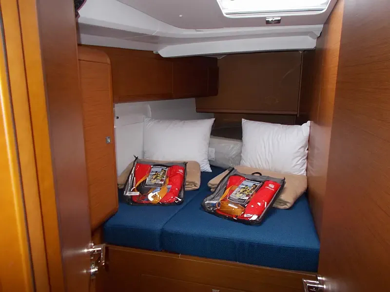 Sun Odyssey 519 (ID=4193) - фото 10
