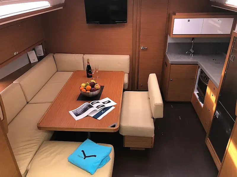 Dufour 470 (ID=4204) - фото 3