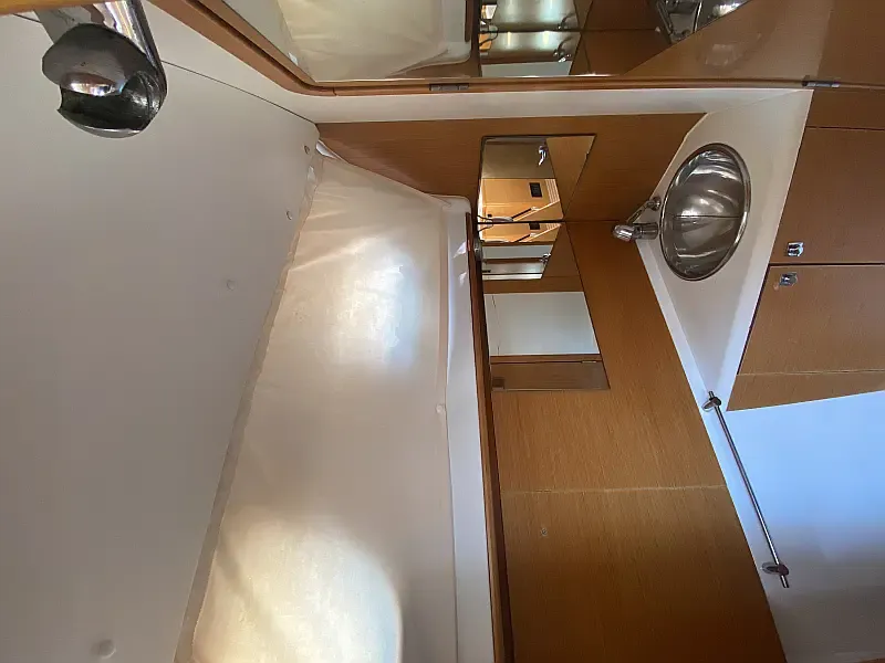 Sun Odyssey 44 i (ID=4208) - фото 9