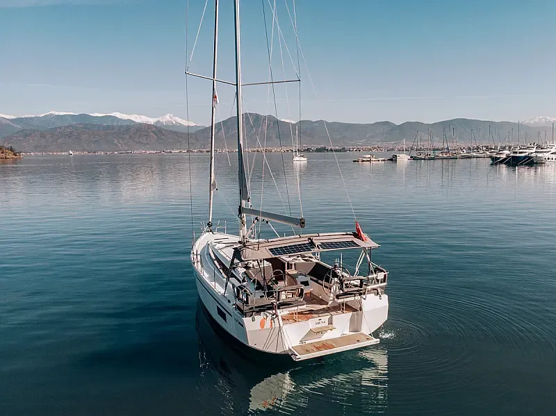 Bavaria C42 (ID=4237) - фото 8