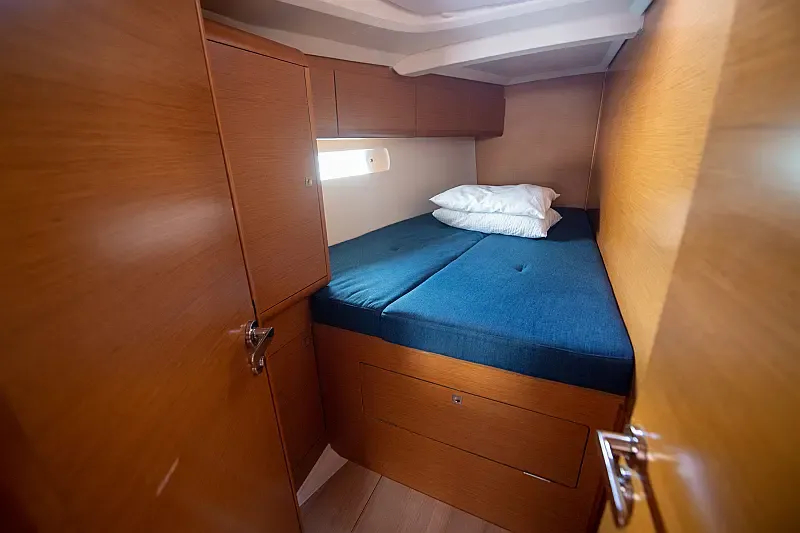 Sun Odyssey 519 (ID=4393) - фото 9