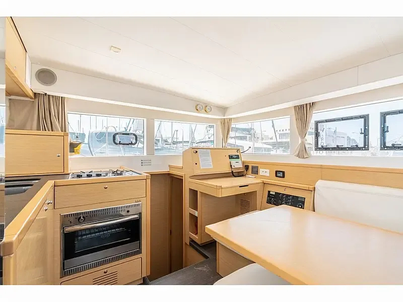 Lagoon 39 (ID=4450) - фото 3