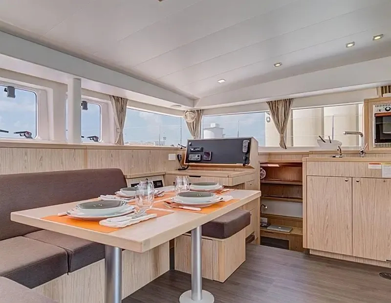 Lagoon 400 S2 (ID=4490) - фото 7