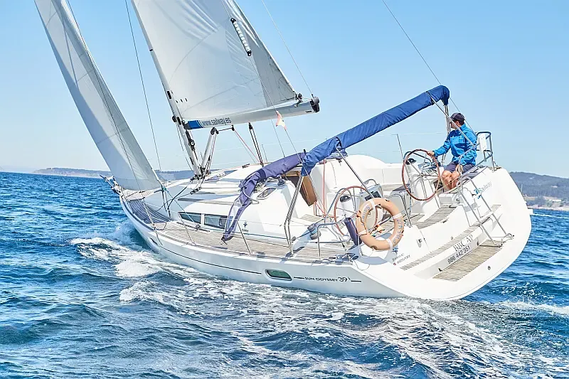 Sun Odyssey 39i (ID=467) - фото 8