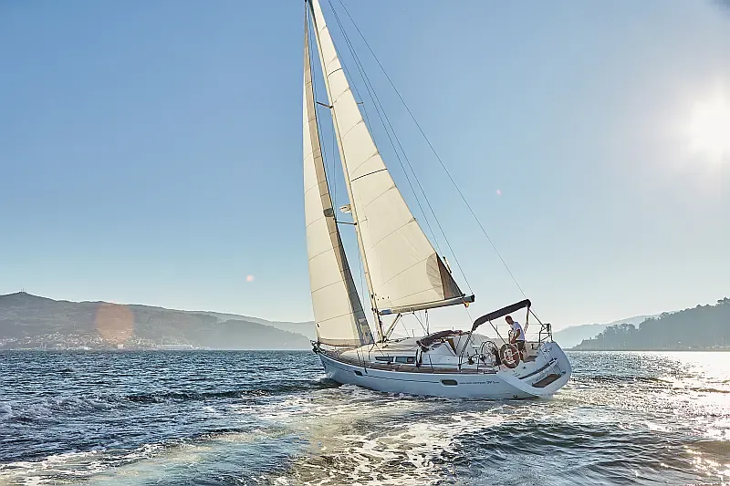 Sun Odyssey 39i (ID=467) - фото 4