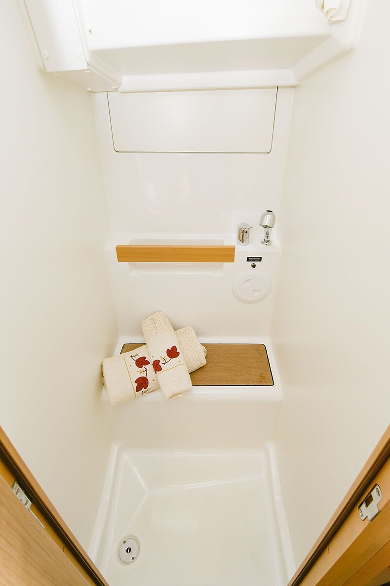 Oceanis 38 (ID=4774) - фото 7