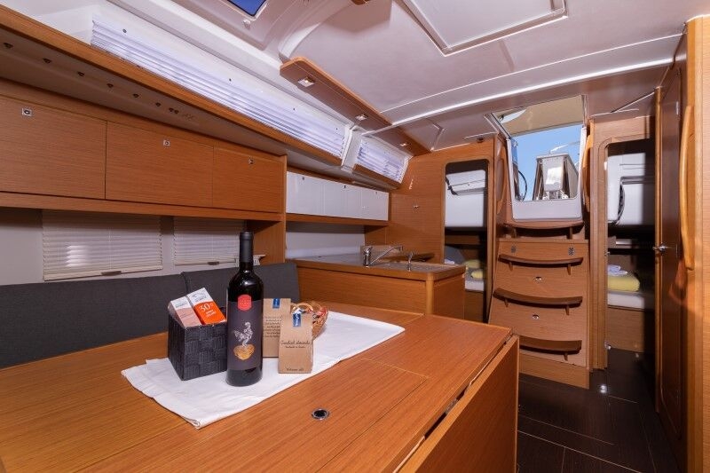 Dufour 390 Grand Large (ID=4802) - фото 6