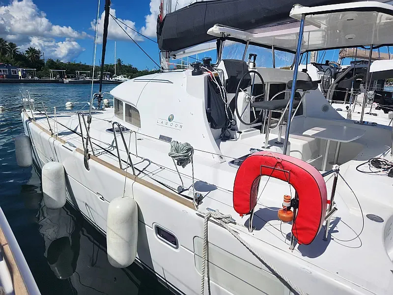Lagoon 380 (ID=4874)