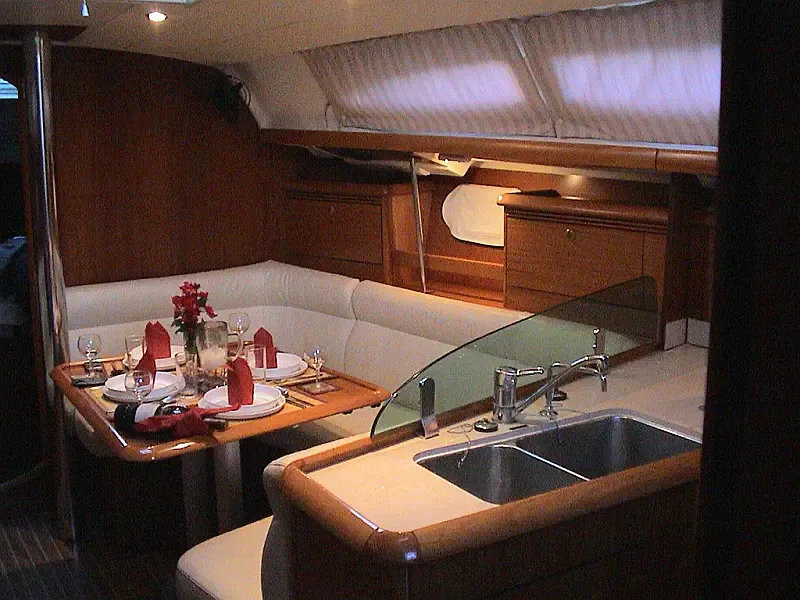 Sun Odyssey 37 (ID=4886) - фото 13