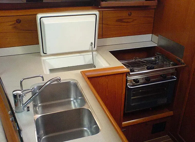 Sun Odyssey 37 (ID=4886) - фото 16