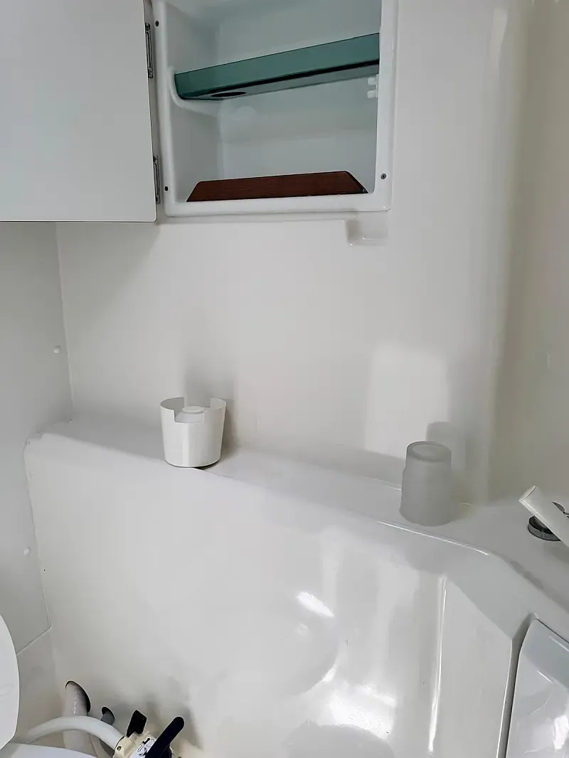 Lagoon 380 (ID=4907) - фото 5