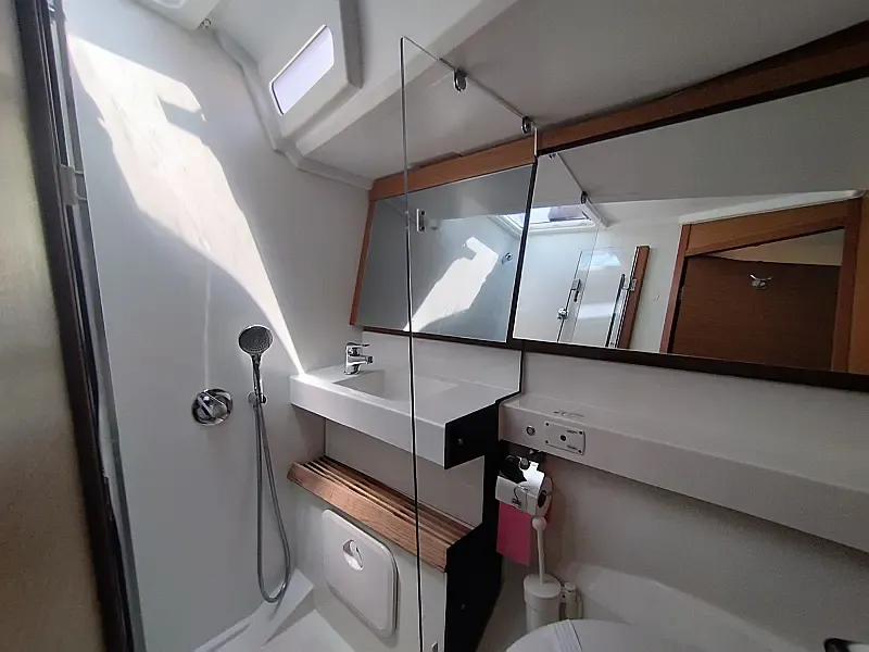 Dufour 390 Grand Large (ID=4926) - фото 15