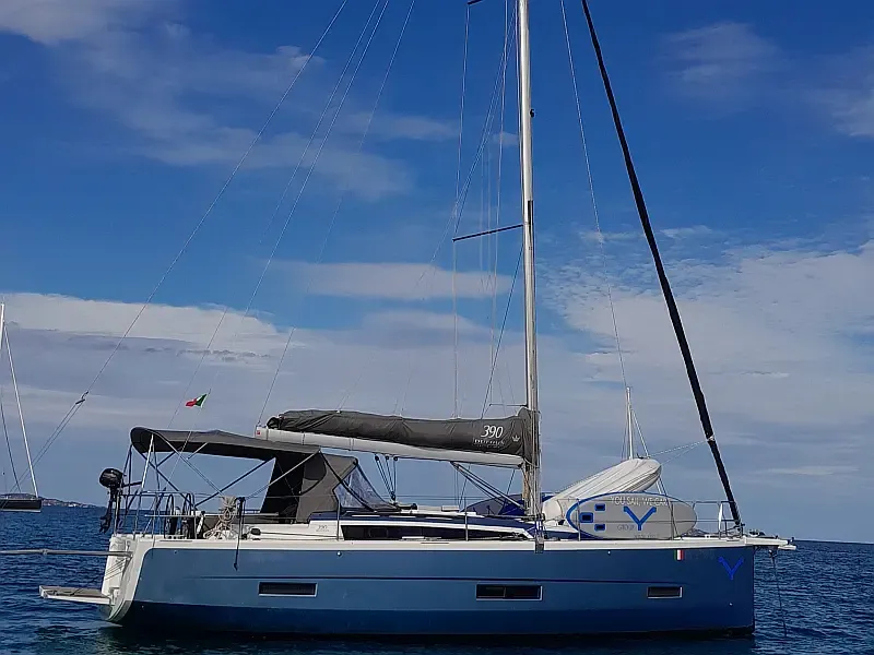 Dufour 390 Grand Large (ID=4926) - фото 2