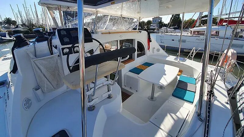Lagoon 380 (ID=4955) - фото 10