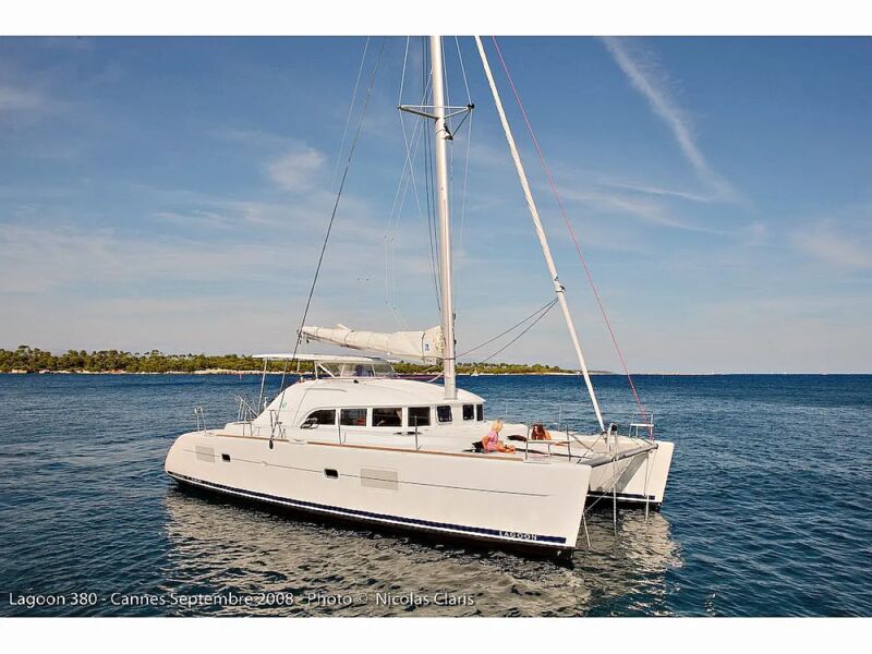 Lagoon 38 (ID=4957)