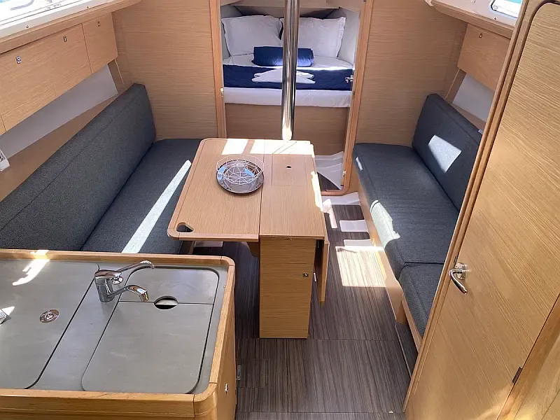 Dufour 360 Grand Large (ID=4981) - фото 9