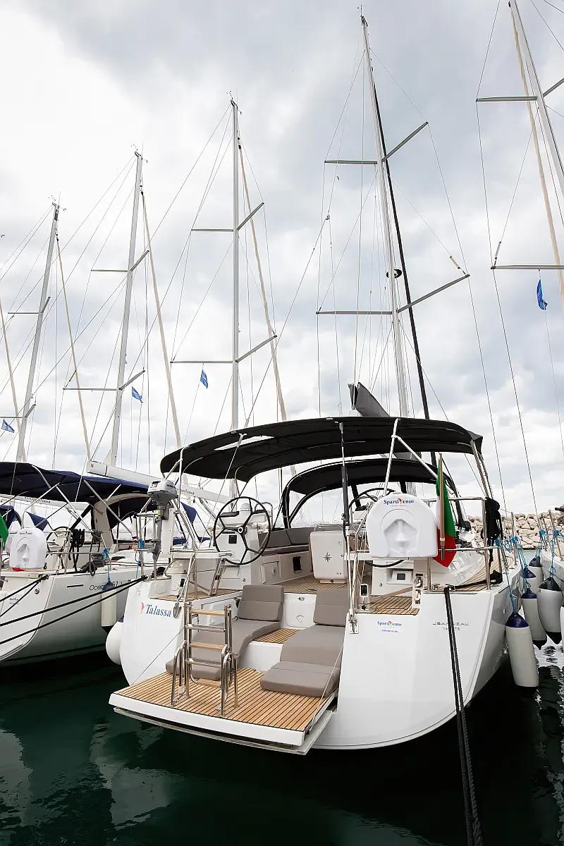 Jeanneau 54 (ID=5019) - фото 38