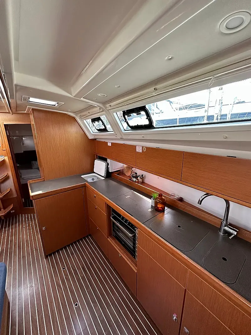 Bavaria Cruiser 46 (ID=502) - фото 9