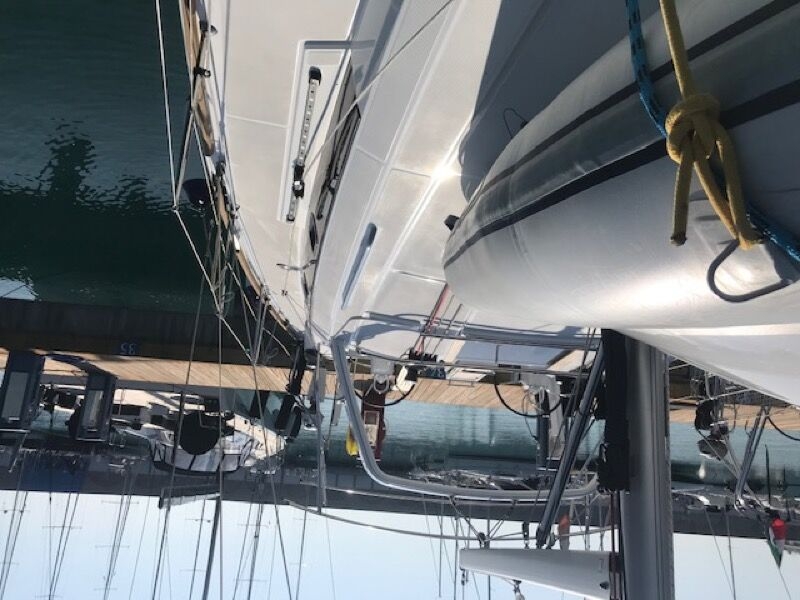 Oceanis 38.1 (ID=516) - фото 9