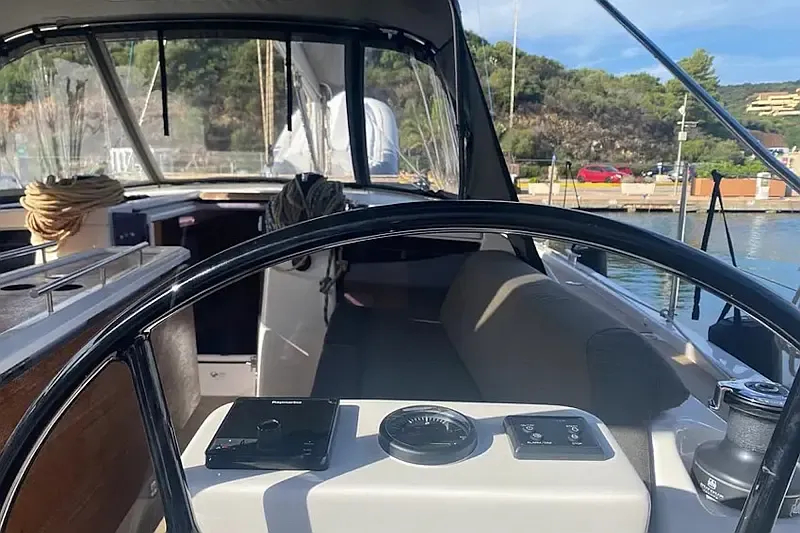 Dufour 390 (ID=5248) - фото 10