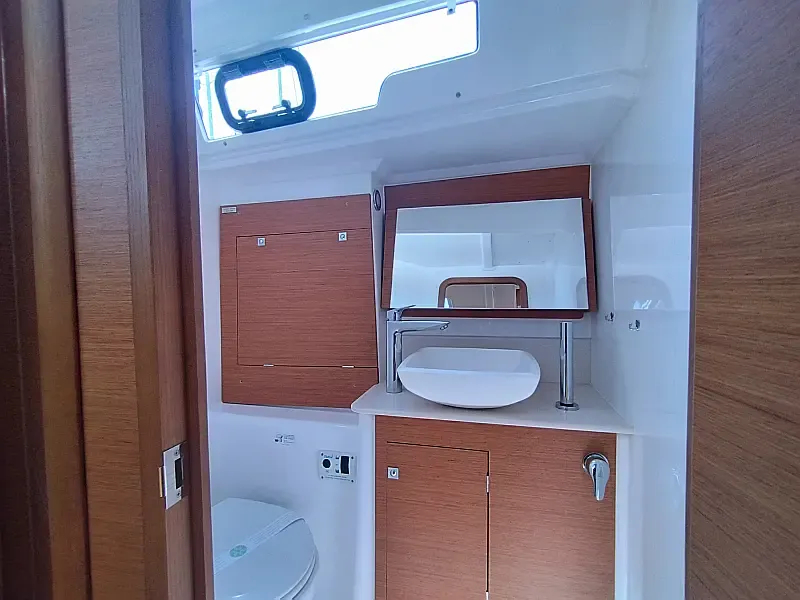 Dufour 390 (ID=5248) - фото 23