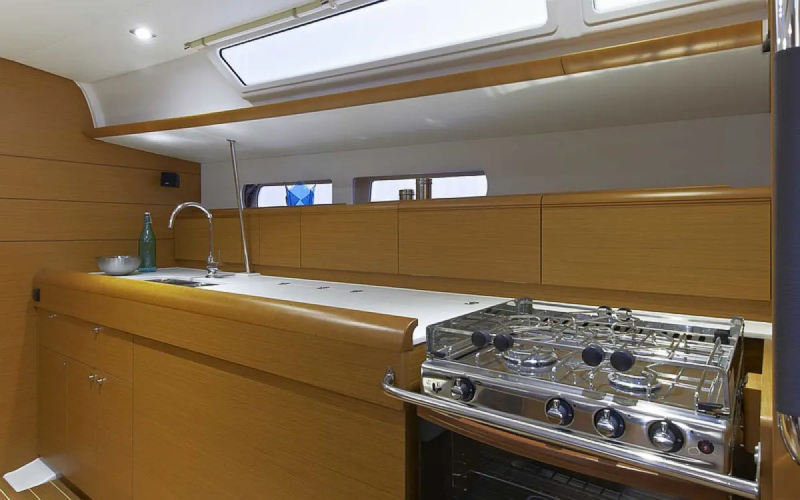 Sun Odyssey 479 (ID=5303) - фото 13