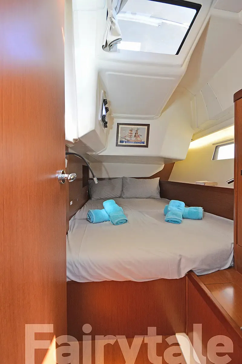 Oceanis 41 (ID=5325) - фото 15