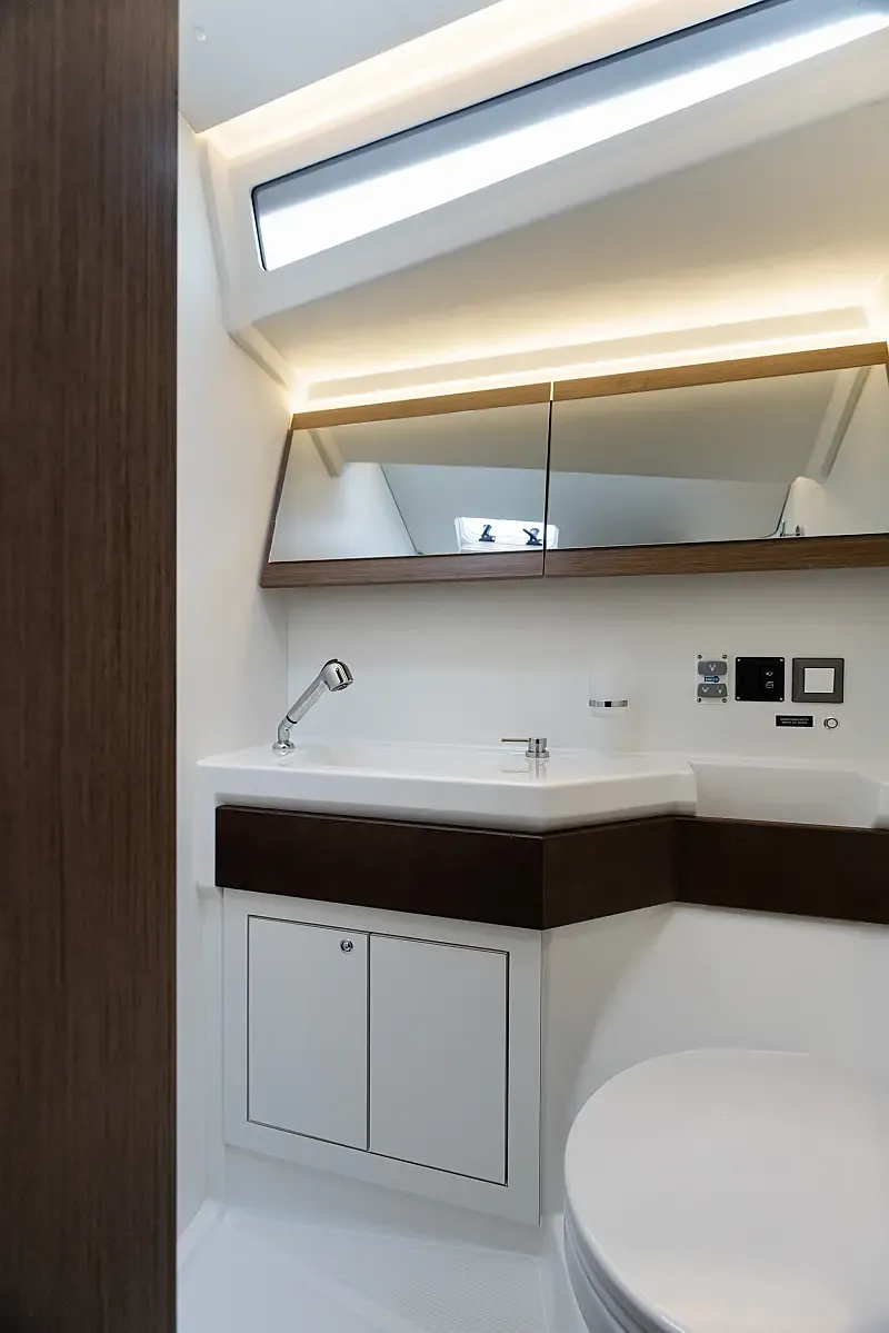 Oceanis 46.1 (ID=5393) - фото 19