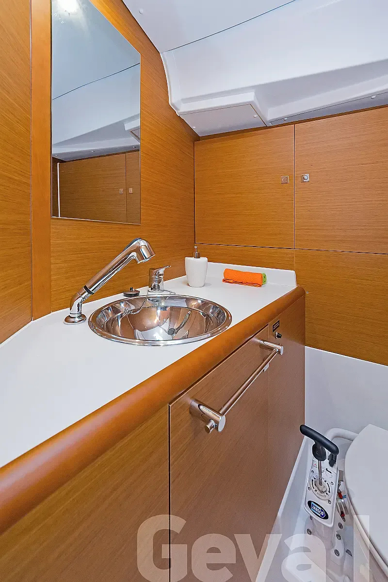 Sun Odyssey 419 (ID=5396) - фото 8