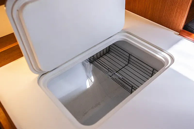 Bavaria C42 (ID=5439) - фото 18