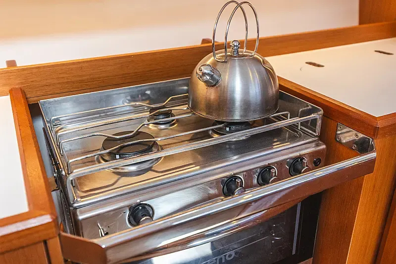 Bavaria C42 (ID=5439) - фото 19