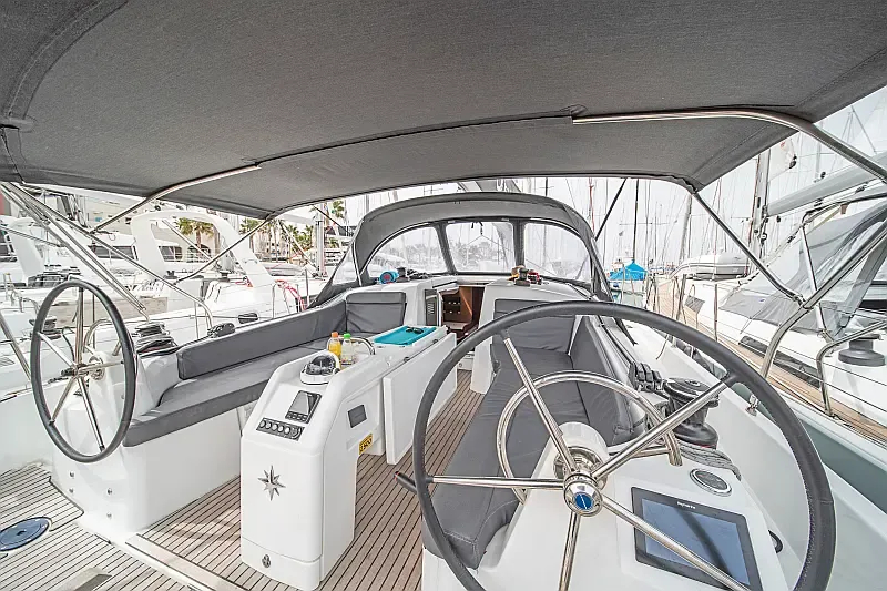 Sun Odyssey 410 (ID=5455) - фото 10