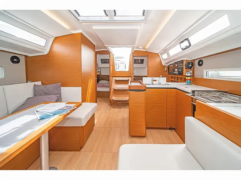 Sun Odyssey 410 (ID=5455) - фото 3