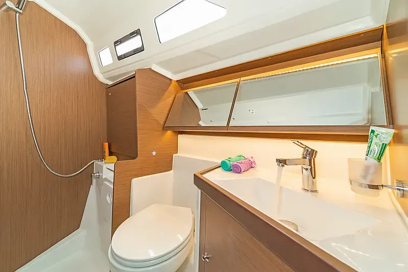 Oceanis 40.1 (ID=5484) - фото 10