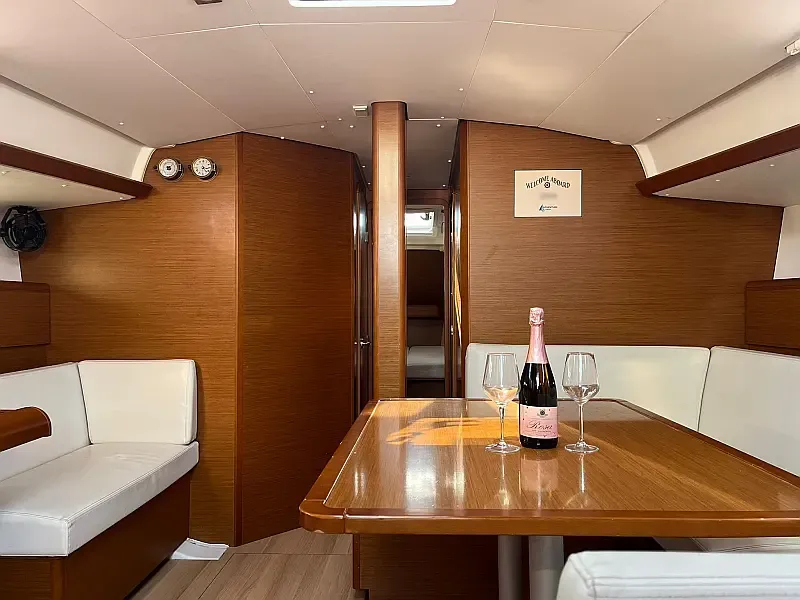 Sun Odyssey 449 (ID=549) - фото 11