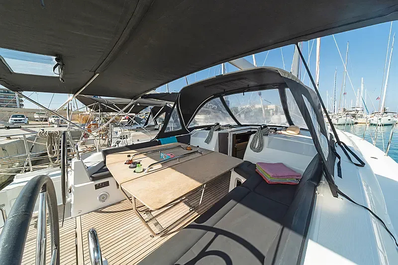 Oceanis 40.1 (ID=5504) - фото 12