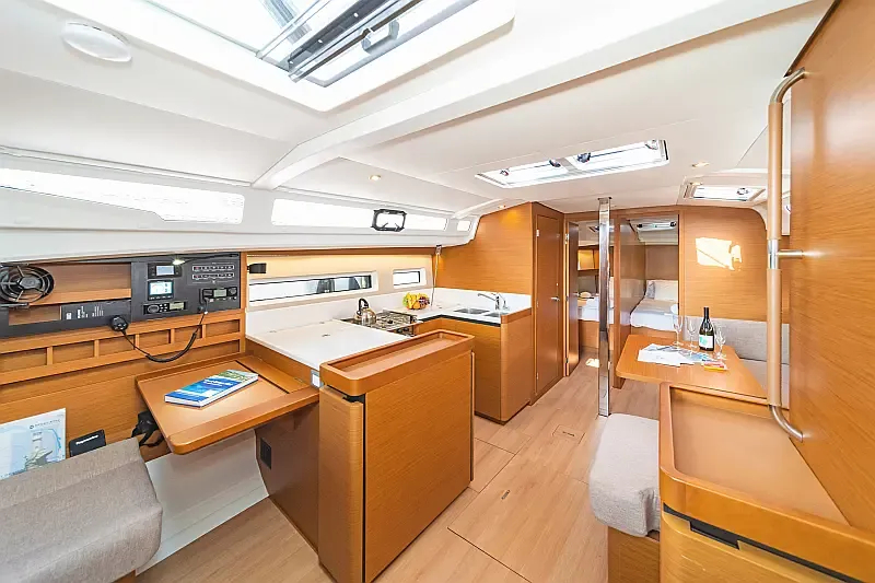 Sun Odyssey 440 (ID=5551) - фото 16