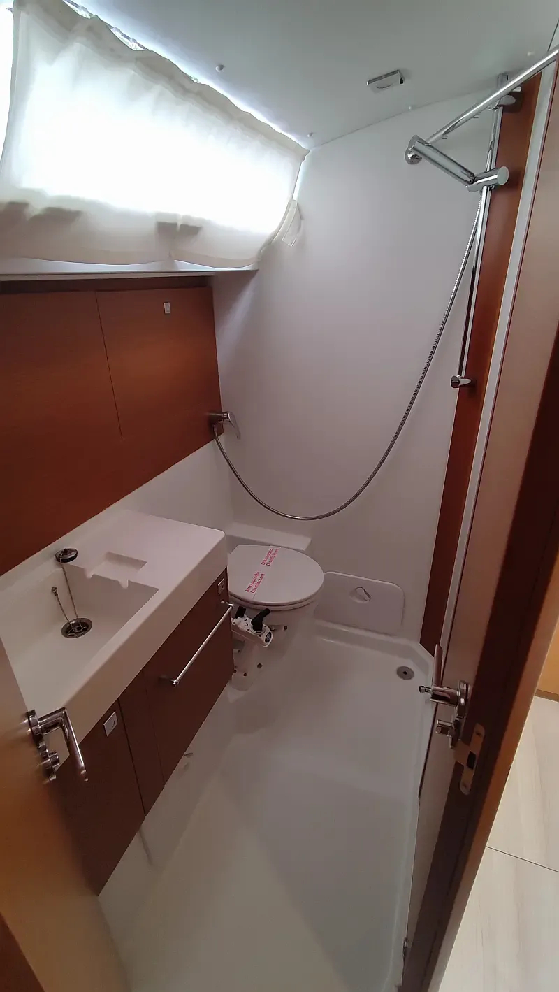 Sun Odyssey 519 (ID=5650) - фото 7