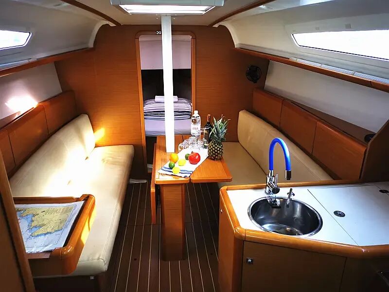 Sun Odyssey 33i (ID=5845) - фото 3