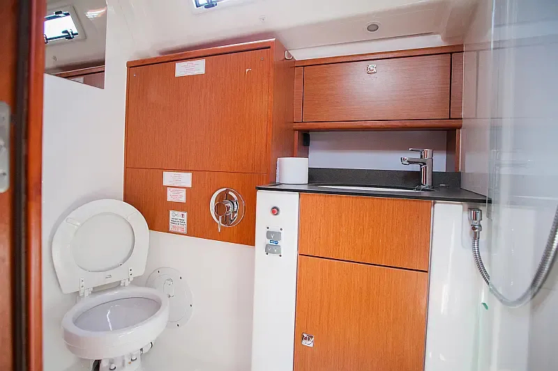 Bavaria Cruiser 51 (ID=5856) - фото 11